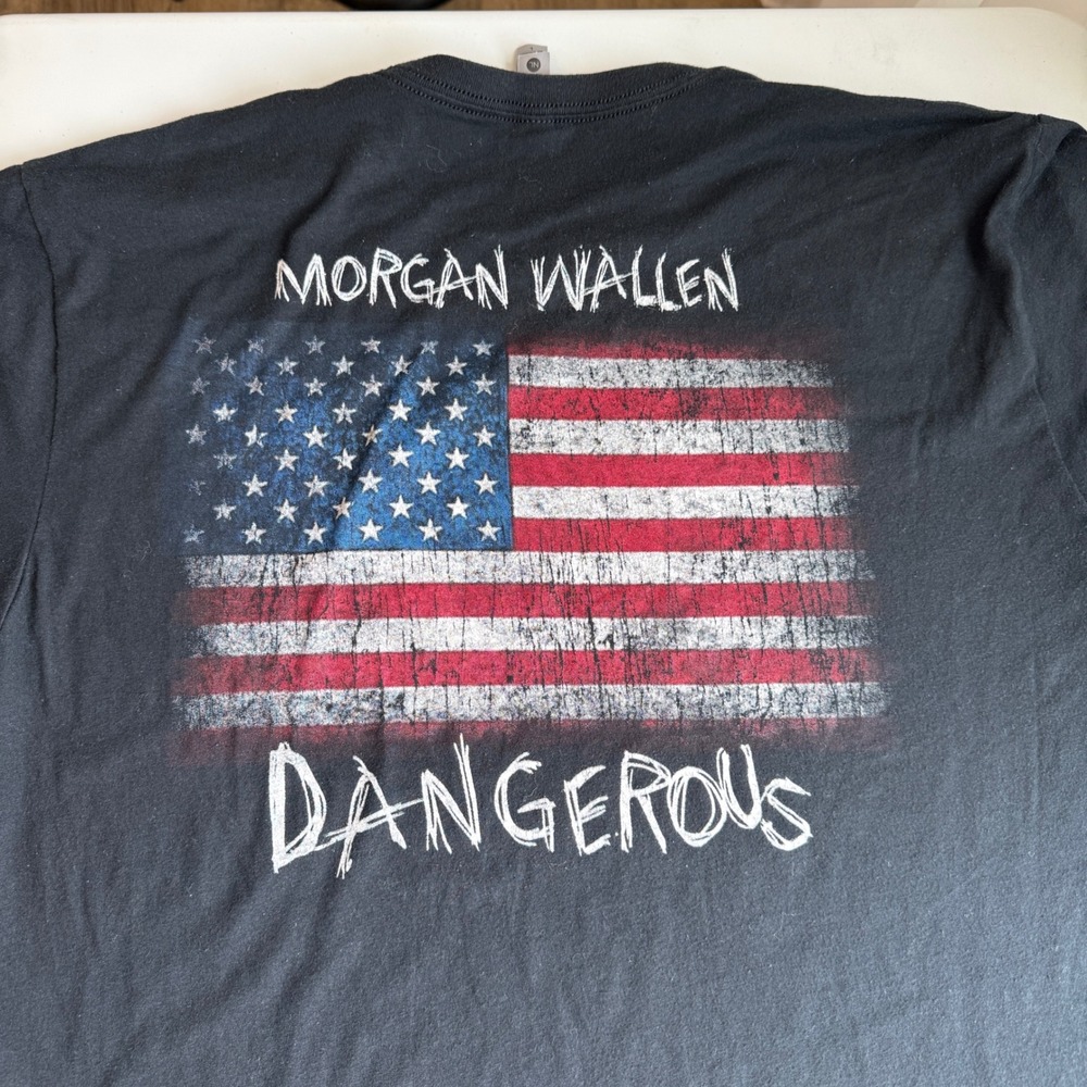 Morgan Wallen Dangerous Tour T-Shirt Mens Large Black American Flag Graphic Tee